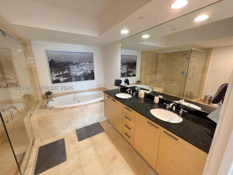 Aluguel de apartamento no Beach Club Two 4010