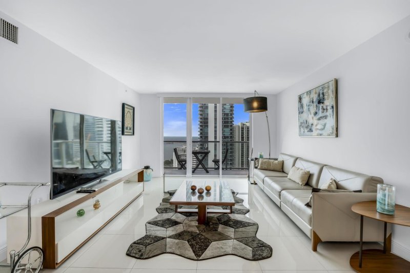 Condo for sale at Mark on Brickell 2509