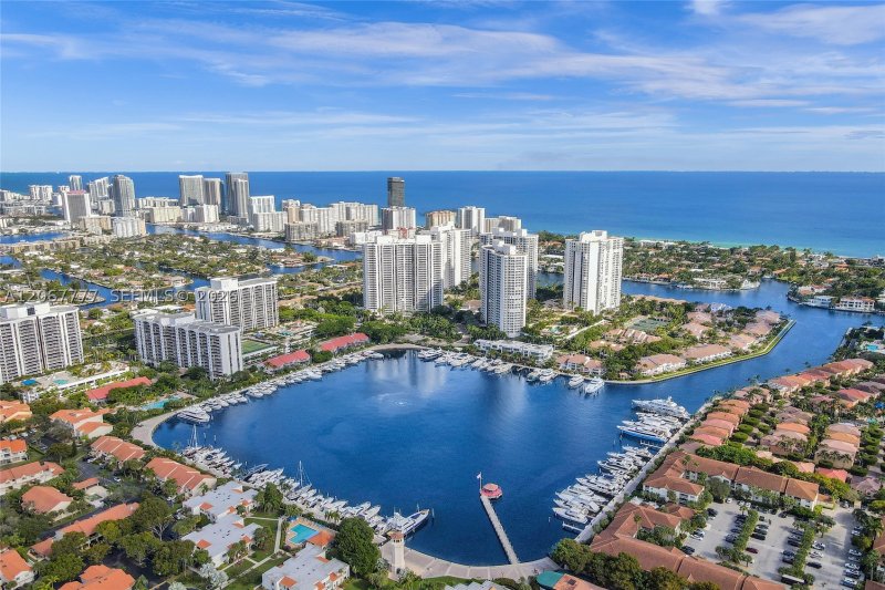 Comprar apartamento no Atlantic One at The Point 403