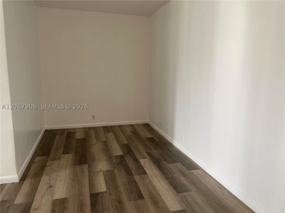 Property photo # 14