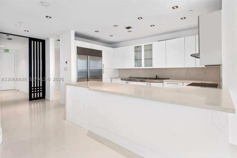Alquiler de apartamento en Continuum I South 2306
