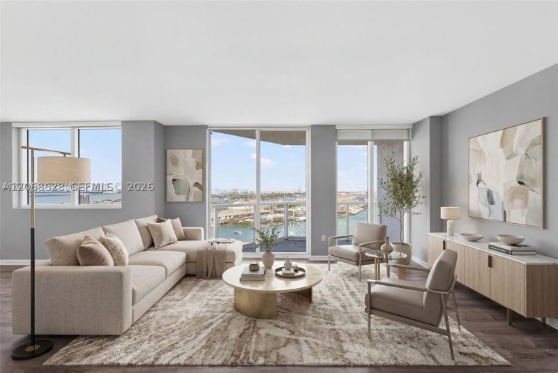 Condo for sale at Vizcayne Everglades On The Bay 3702