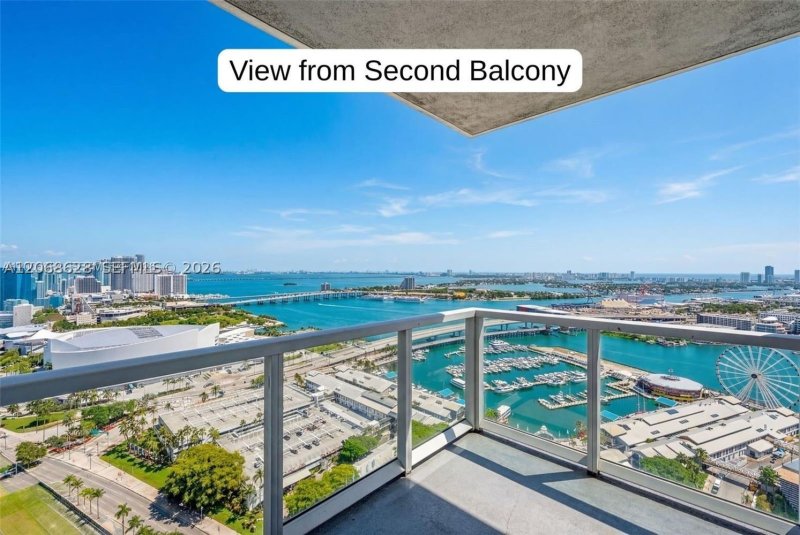 Condo for sale at Vizcayne Everglades On The Bay 3702