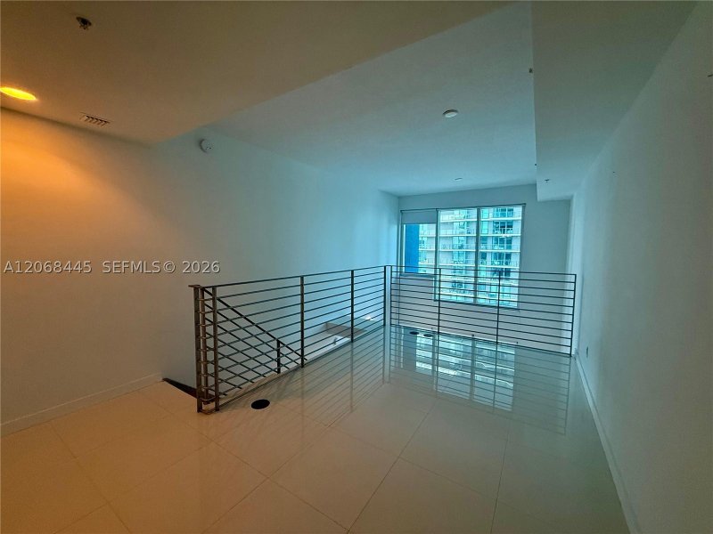 Apartment for rent at Infinity on Brickell 1618