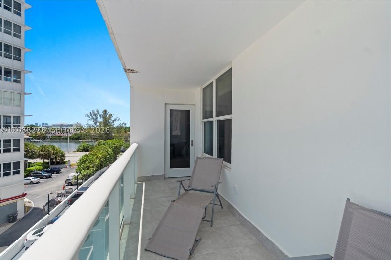 Property photo # 12