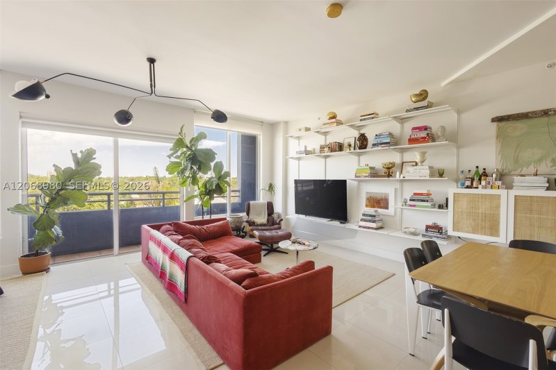 Property photo # 6