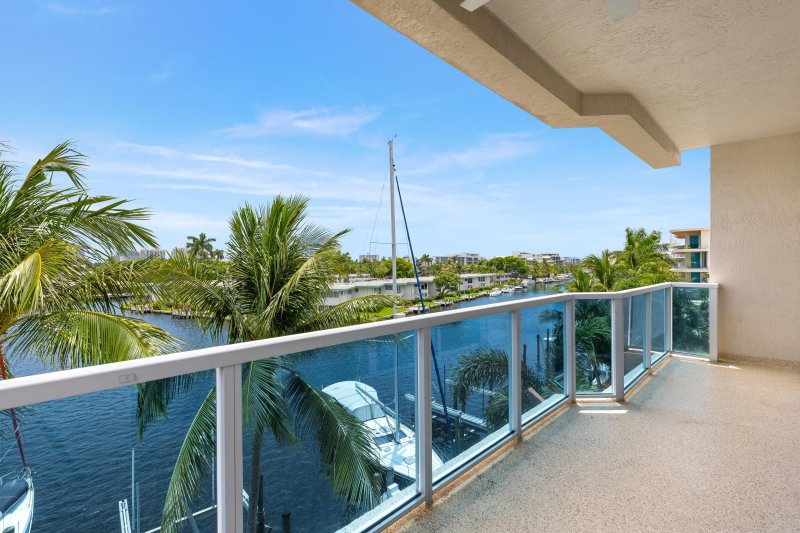 Condo for sale at Aria Las Olas 4A