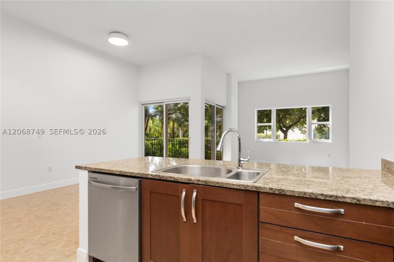 Comprar apartamento en Turnberry Village South 104