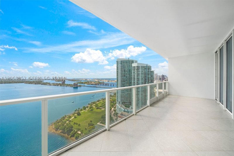 Apartment for rent at Paramount Bay 1407