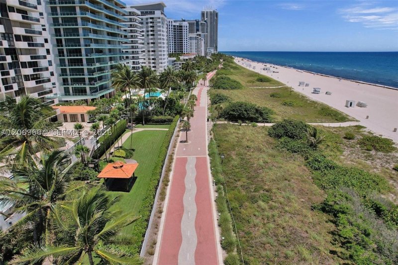 L`Excellence Apt #1505