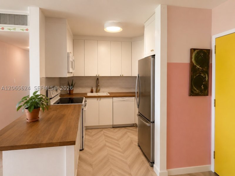 Property photo # 2