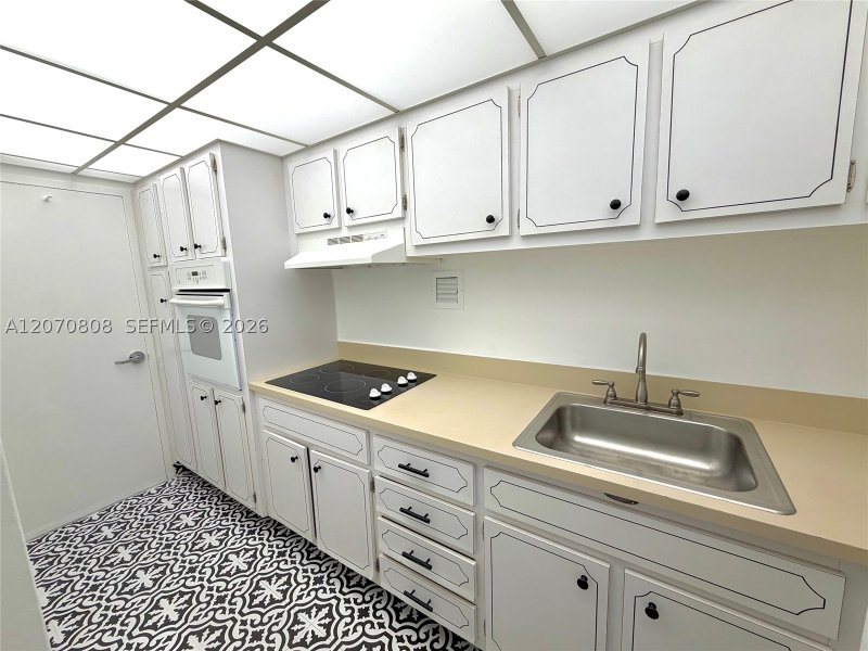 Condo for sale at Mirador North Tower 1002