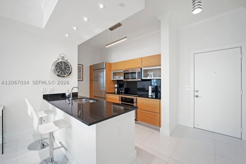 Comprar apartamento no The Plaza Tower I 4600