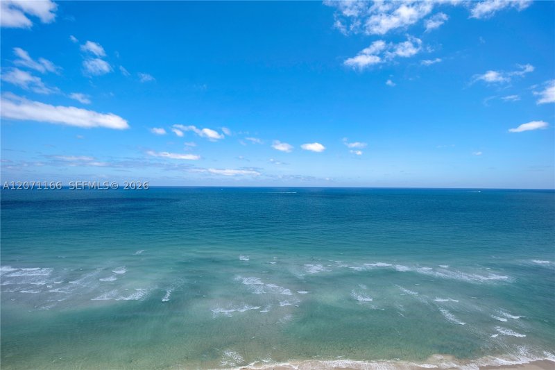 Comprar apartamento no 2000 Ocean 20A
