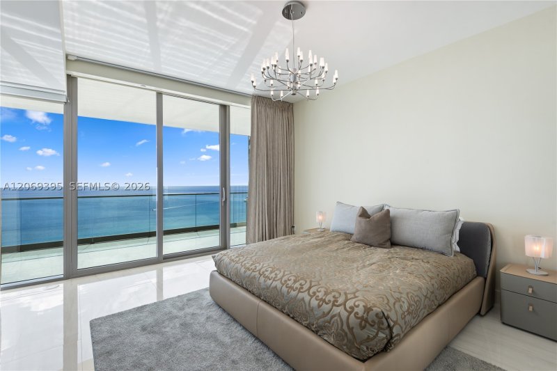 Alquiler de apartamento en Residences by Armani / Casa 1803