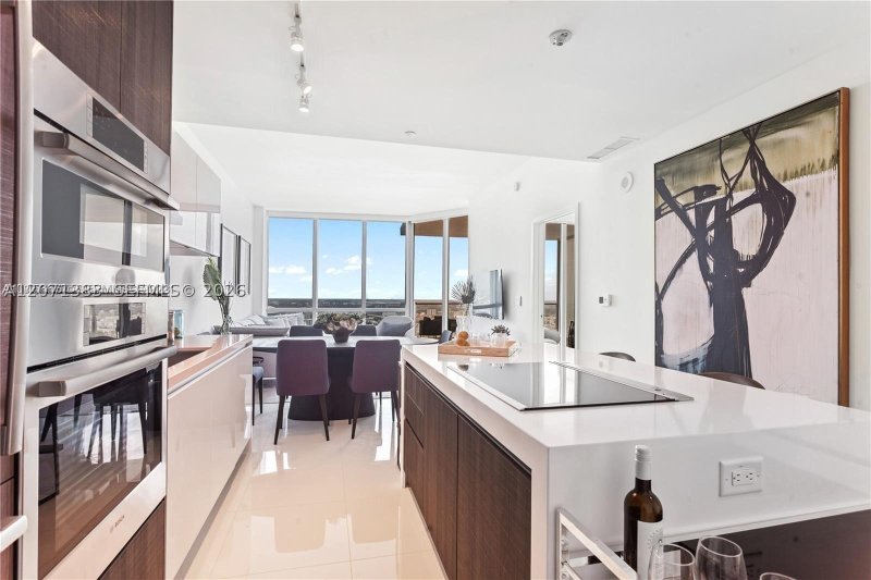 Comprar apartamento no Paramount Miami WorldCenter 4106