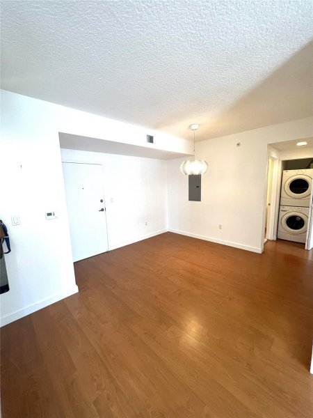 Property photo # 14