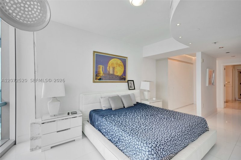 Comprar apartamento no Jade Ocean 3206