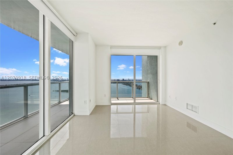 Apartment for rent at Quantum 4302