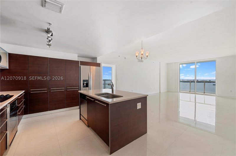 Apartment for rent at Quantum 4302
