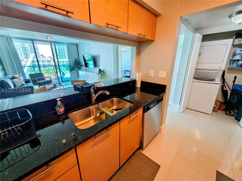 Alquiler de apartamento en Brickell on the River North 909