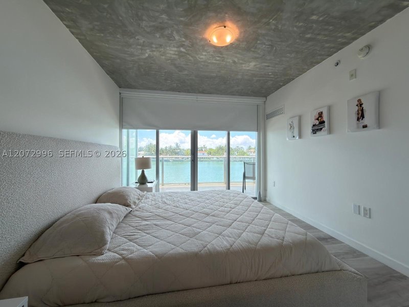 Peloro Apt #209