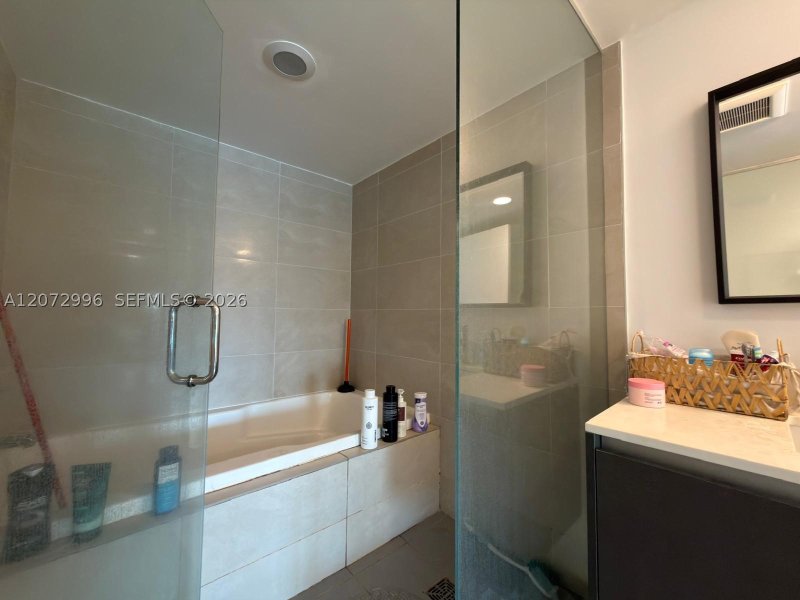 Aluguel de apartamento no Peloro 209