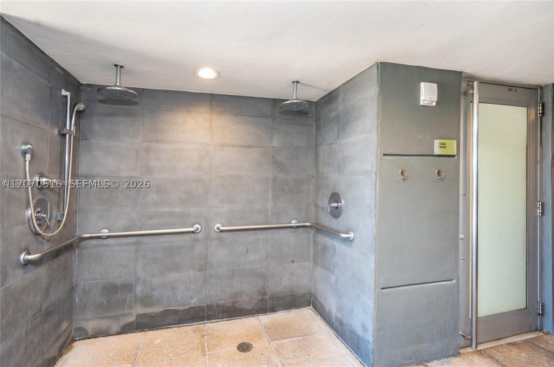 Condo for sale at Midtown Miami 2 M-0904