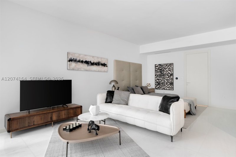 Alquiler de apartamento en Aston Martin Residences 1005