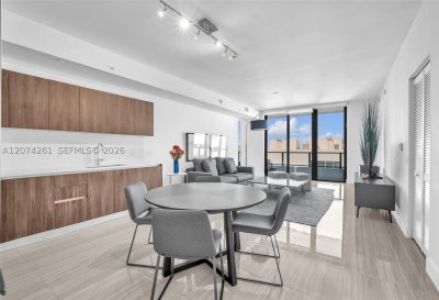 ParkSquare Aventura Apt #1102
