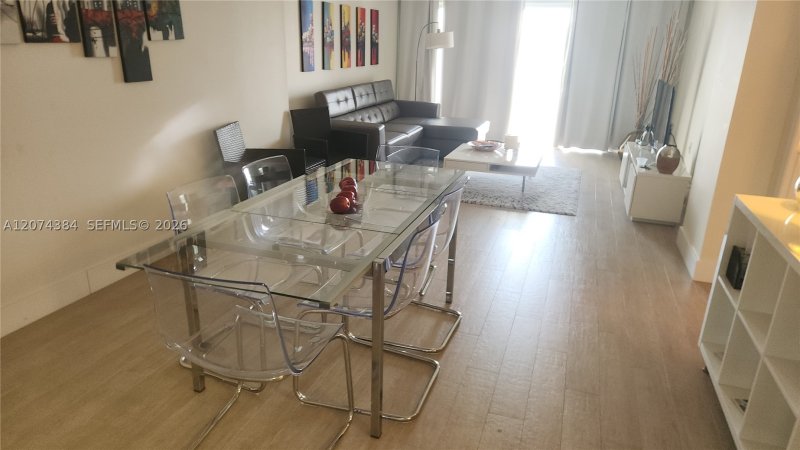 Aluguel de apartamento no Arlen House 1725