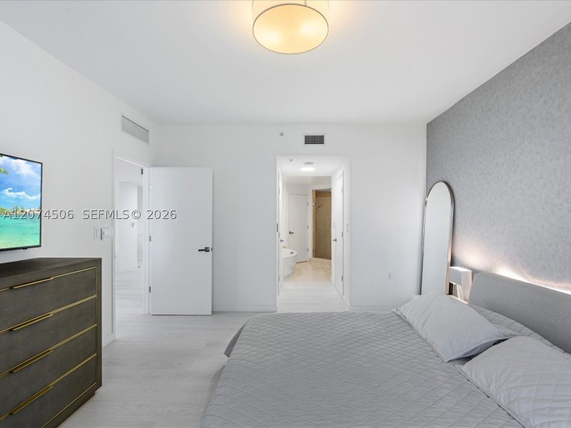 Condo for sale at Sayan 1804