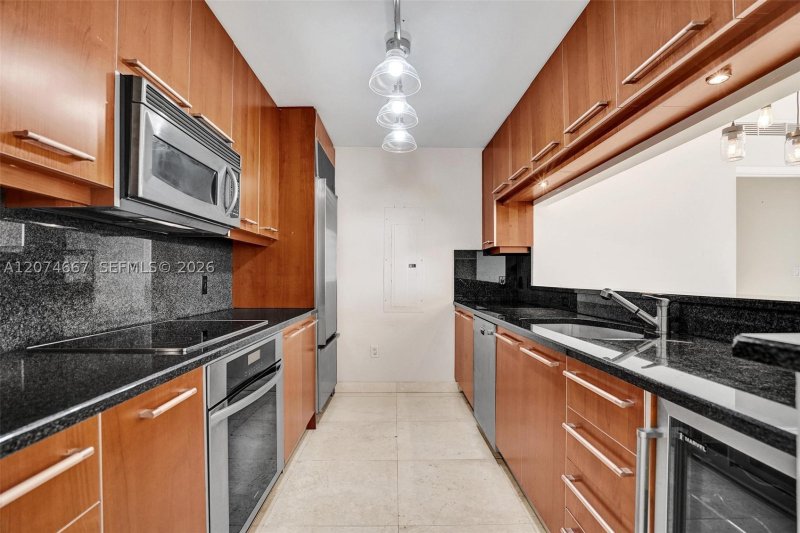 Alquiler de apartamento en Carbonell 2302