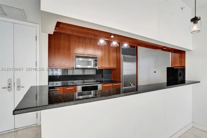 Alquiler de apartamento en Carbonell 2302