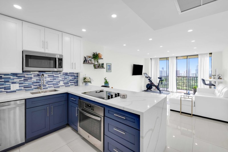 Comprar apartamento no Coronado I 2107