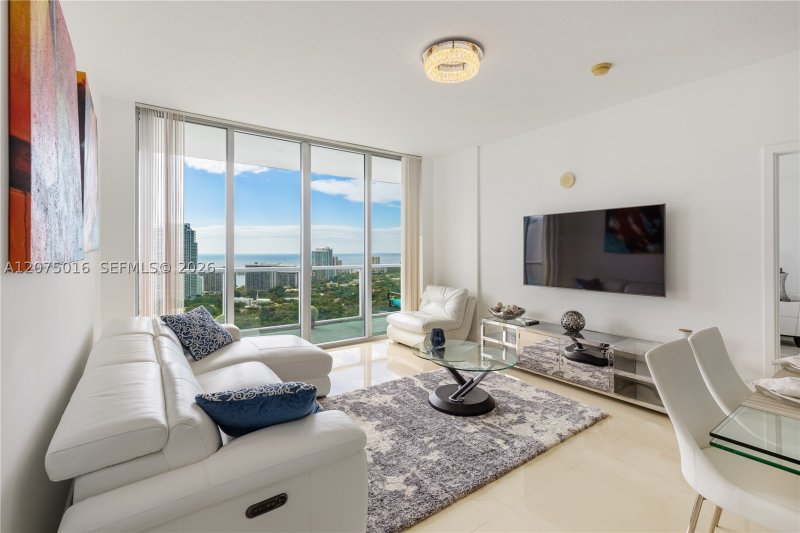 Alquiler de apartamento en Axis on Brickell South Tower 3704