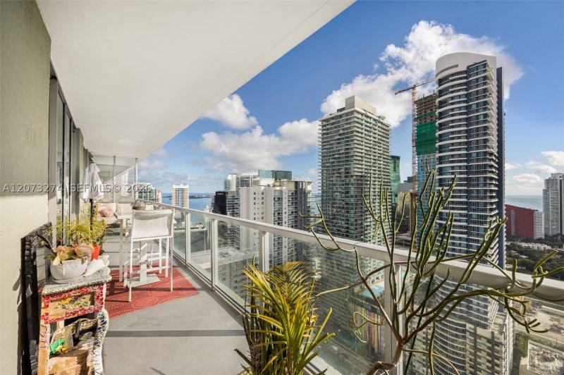 Comprar apartamento en Axis on Brickell South Tower PH3904-S