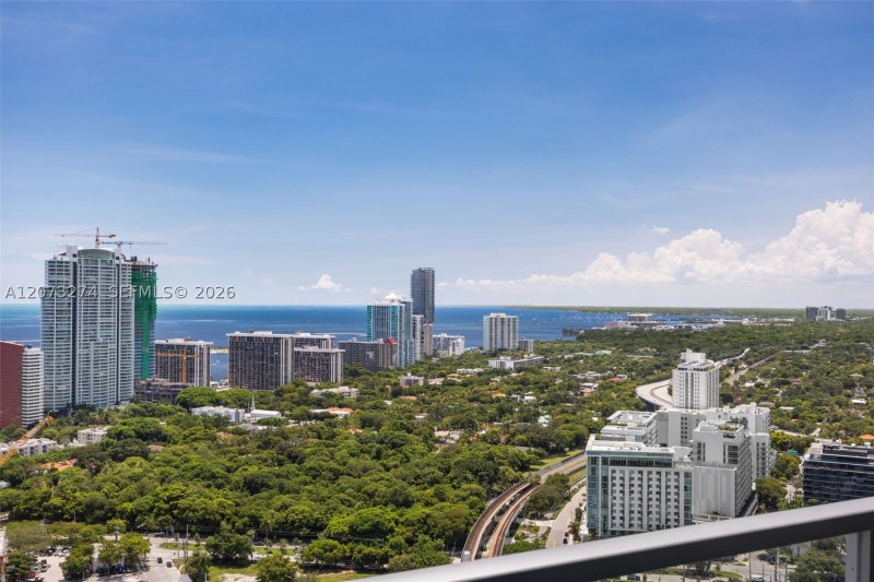 Comprar apartamento en Axis on Brickell South Tower PH3904-S