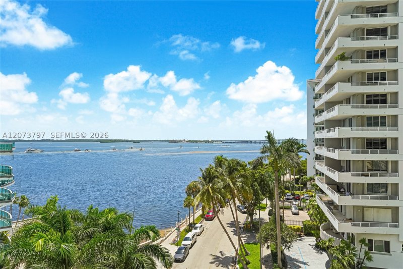 Condo for sale at Jade Brickell 611