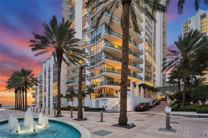 Condo for sale at Jade Brickell 611