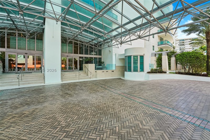 Condo for sale at Jade Brickell 611