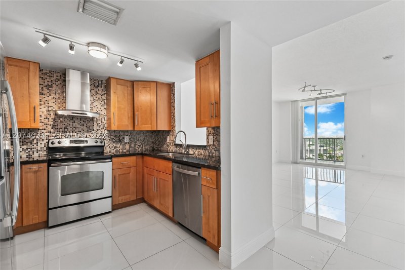 Apartment for rent at Vue at Brickell 2109