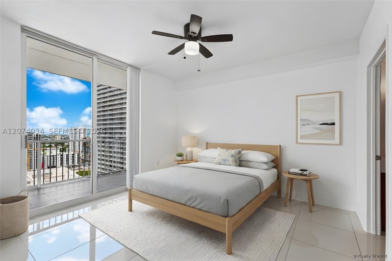 Apartment for rent at Vue at Brickell 2109