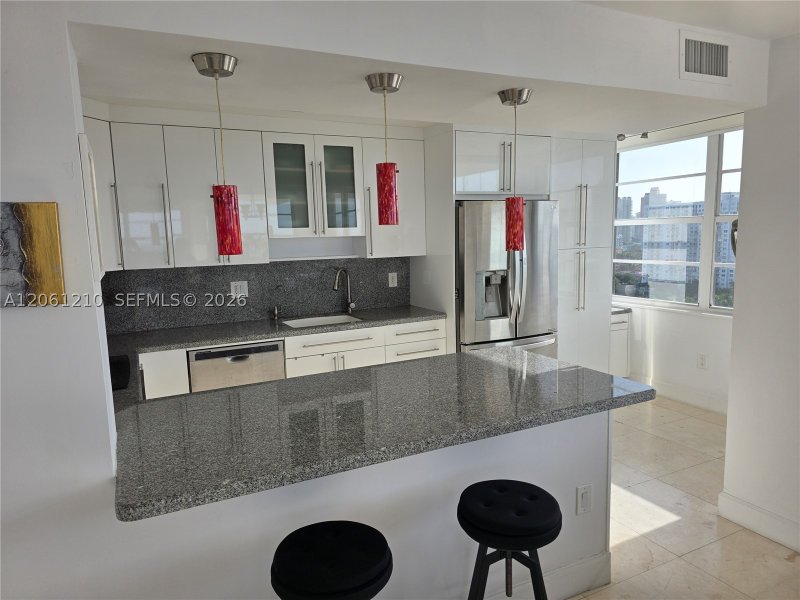 Comprar apartamento no Del Prado Aventura 1805