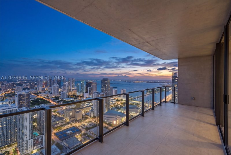 E11EVEN Hotel & Residences Apt #6101