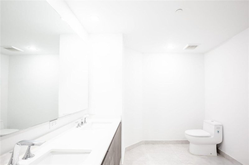 Aluguel de apartamento no Aria on The Bay 2200