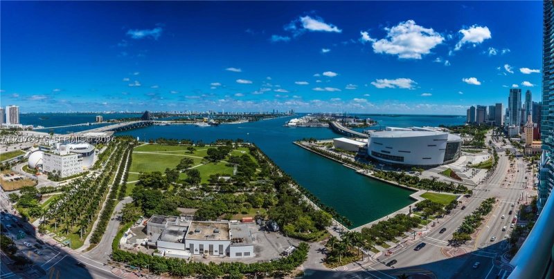 Alquiler de apartamento en 900 Biscayne 2604