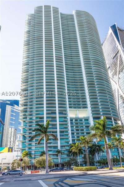 Alquiler de apartamento en 900 Biscayne 2604