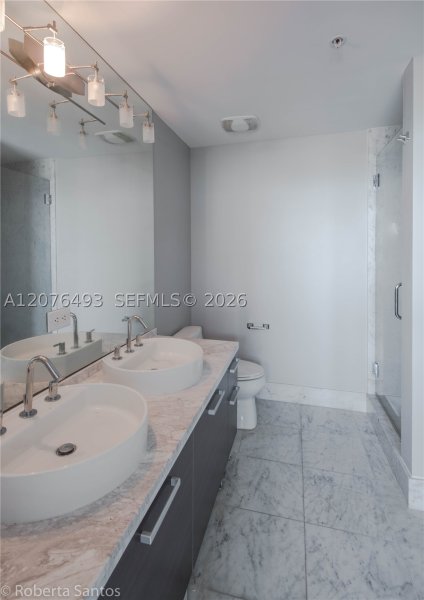Aluguel de apartamento no Vizcayne Everglades On The Bay 3802