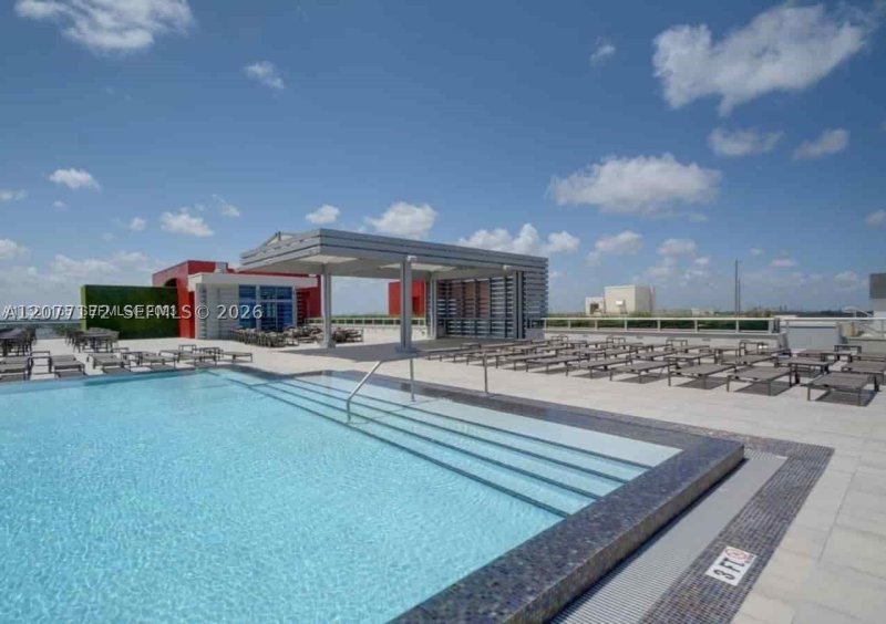 Comprar apartamento no Costa Hollywood N510